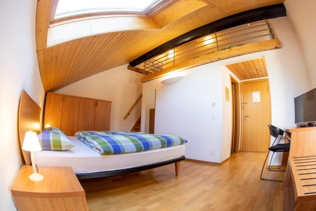Hotel Bb Garni Motta à Airolo Extérieur photo